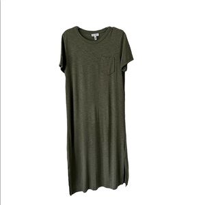 Jessica Simpson Olive Midi T-shirt slit dress